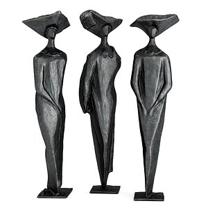 Three Sisters Sculpture