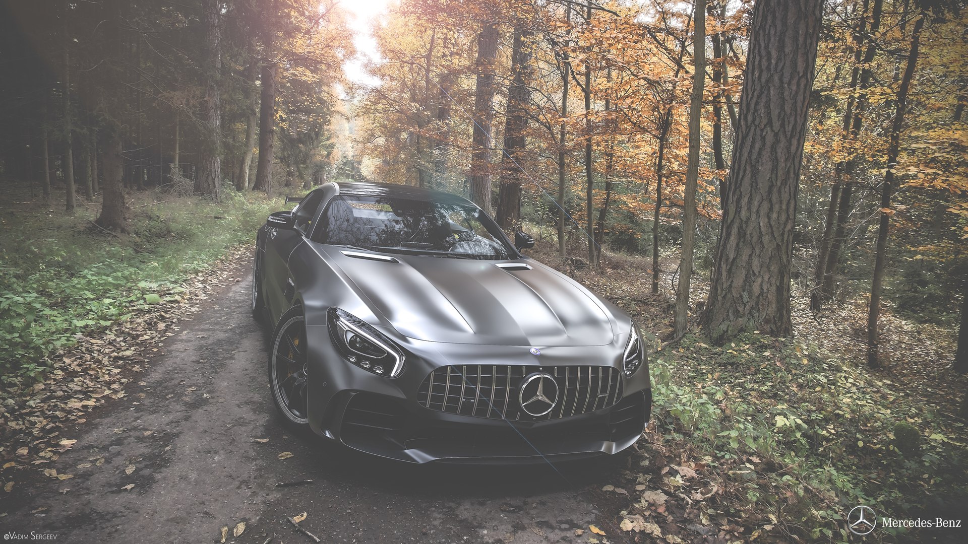 3d mercedes-benz amg gt 2017 model https://p.turbosquid.com/ts-thumb/Vo/Wo4dQZ/LO3Q6ZmK/gtr2k_7/png/1482366294/1920x1080/fit_q87/024df001a82dfd127d48d66d70dad1fac1dbed65/gtr2k_7.jpg