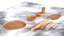 Neues Holzgeschirr