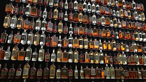 3D Randomized Bottle Shelf Generator