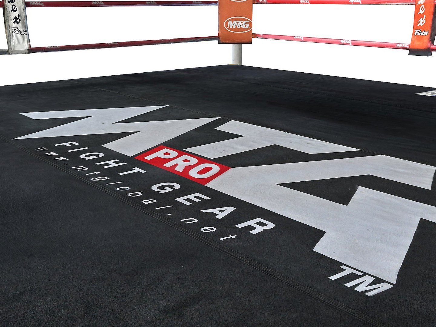 real ring -boxing muay 3D model https://p.turbosquid.com/ts-thumb/aD/6bQNwM/1S0eq8G0/0900/jpg/1520969969/1920x1080/fit_q87/e446d608f7d8bff995d172cc8530990e155b8d01/0900.jpg