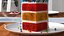 Fetta di torta di compleanno con candele