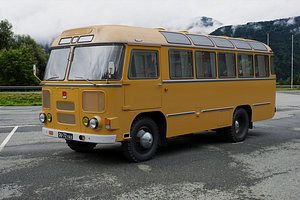 PAZ-672 M