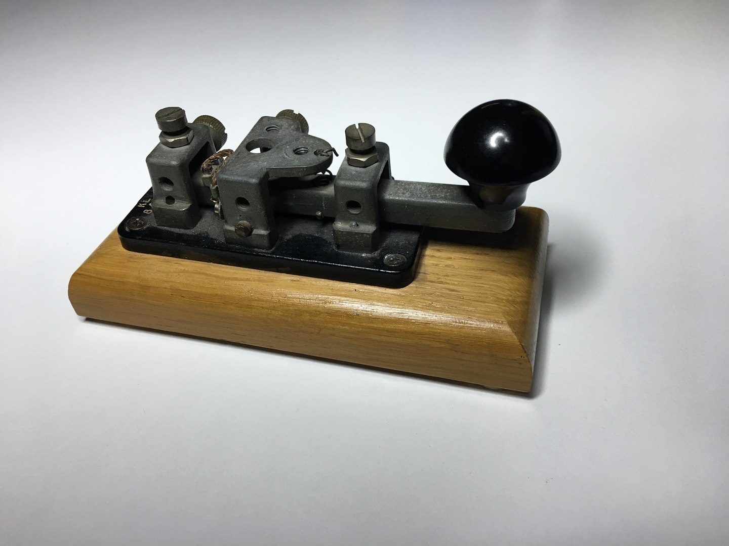 telegraph key 3d obj https://p.turbosquid.com/ts-thumb/eG/cj7AjR/9SR7gl9J/img_2179/jpg/1483810207/1920x1080/fit_q87/251f17d7ecf10ea01c4a45ebd93f9c97ddac345d/img_2179.jpg