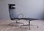 vitra aluminiowe krzesło ea 124