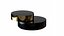 Table basse en verre foncé