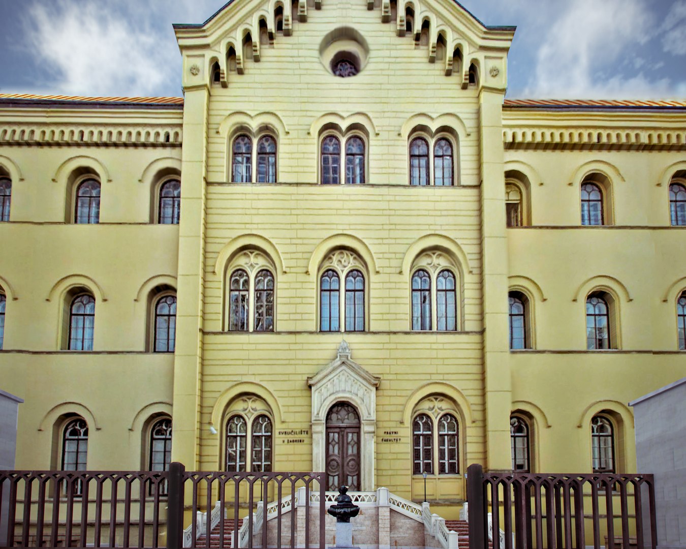 Croatian National Theater - HNK Hrvatsko Narodno Kazaliste 3D https://p.turbosquid.com/ts-thumb/if/g8pDoy/zX/croatiannationaltheatre_2/jpg/1623274222/1920x1080/fit_q87/cf2e47990b444ed095862d734f1329bfa5dd9639/croatiannationaltheatre_2.jpg