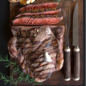 Steak With Grilled Vegetables