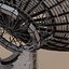Grande parabola satellitare rovinata