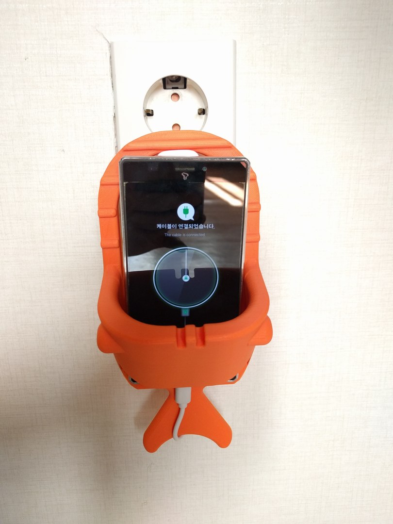 3d carp cell phone holder https://p.turbosquid.com/ts-thumb/mA/VIVxzY/PiKcTbfB/carpcellphoneholder1/jpg/1488717840/1920x1080/fit_q87/b1b21f0c0c71a4ff67ee9873024631724e836f77/carpcellphoneholder1.jpg