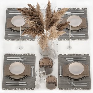 Table Setting With bouquet of dry reeds