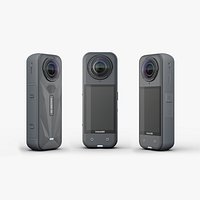 Insta360 X5