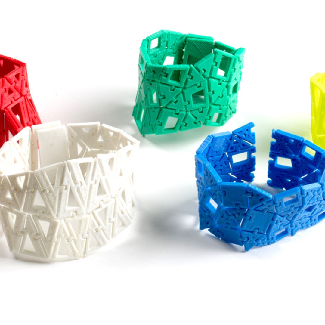 kinematic bracelets 3d 3ds https://p.turbosquid.com/ts-thumb/o3/B6R6cB/YTeuhvQB/10151472a8a8727f5526b29c5bfc1ea1/jpg/1476117665/1920x1080/fit_q87/e7388d12644f989498987884650c4c94a1225695/10151472a8a8727f5526b29c5bfc1ea1.jpg