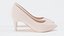 Zapatos de tacón para mujer, modelo 3D de zapatos de salón clásicos color beige.