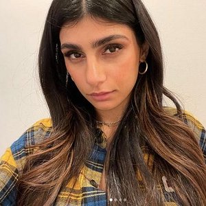 3D Mia Khalifa Head 3D - No Hair - Mid poly 3D - Good For The Game model