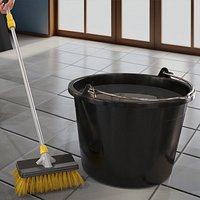 Water-Fed Wash Brush in Bucket