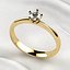 Anillo de oro con diamantes de 4 mm con puntas en forma de corazón