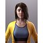Fille en tenue de sport