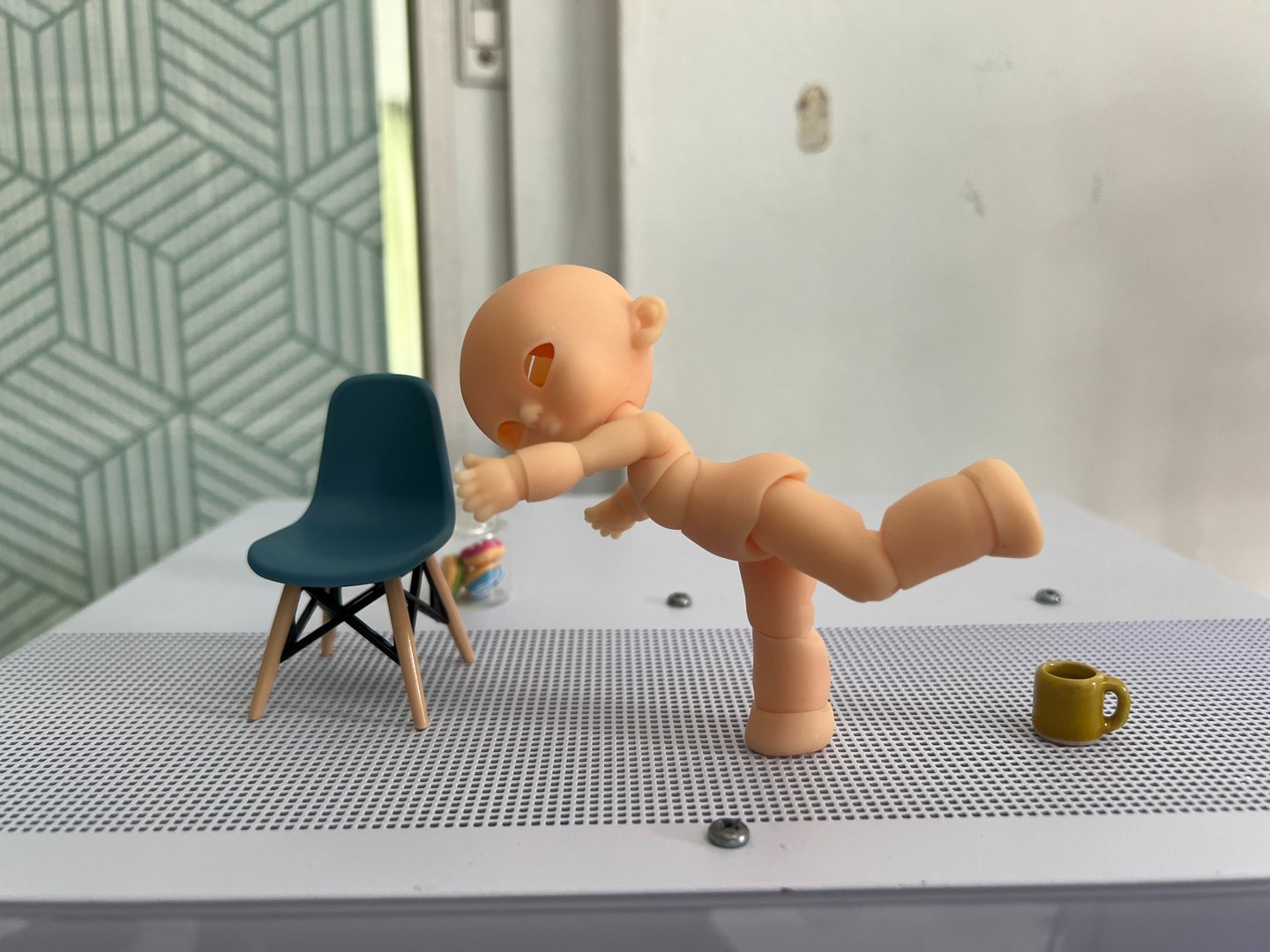 Beta Ball Joint Doll 3D Printed Model 3D model https://p.turbosquid.com/ts-thumb/vC/GcwDWt/CN/s__4087827/jpg/1765875684/1920x1080/fit_q87/55f145347b01ebcd5c344a835f4740a26209aa35/s__4087827.jpg