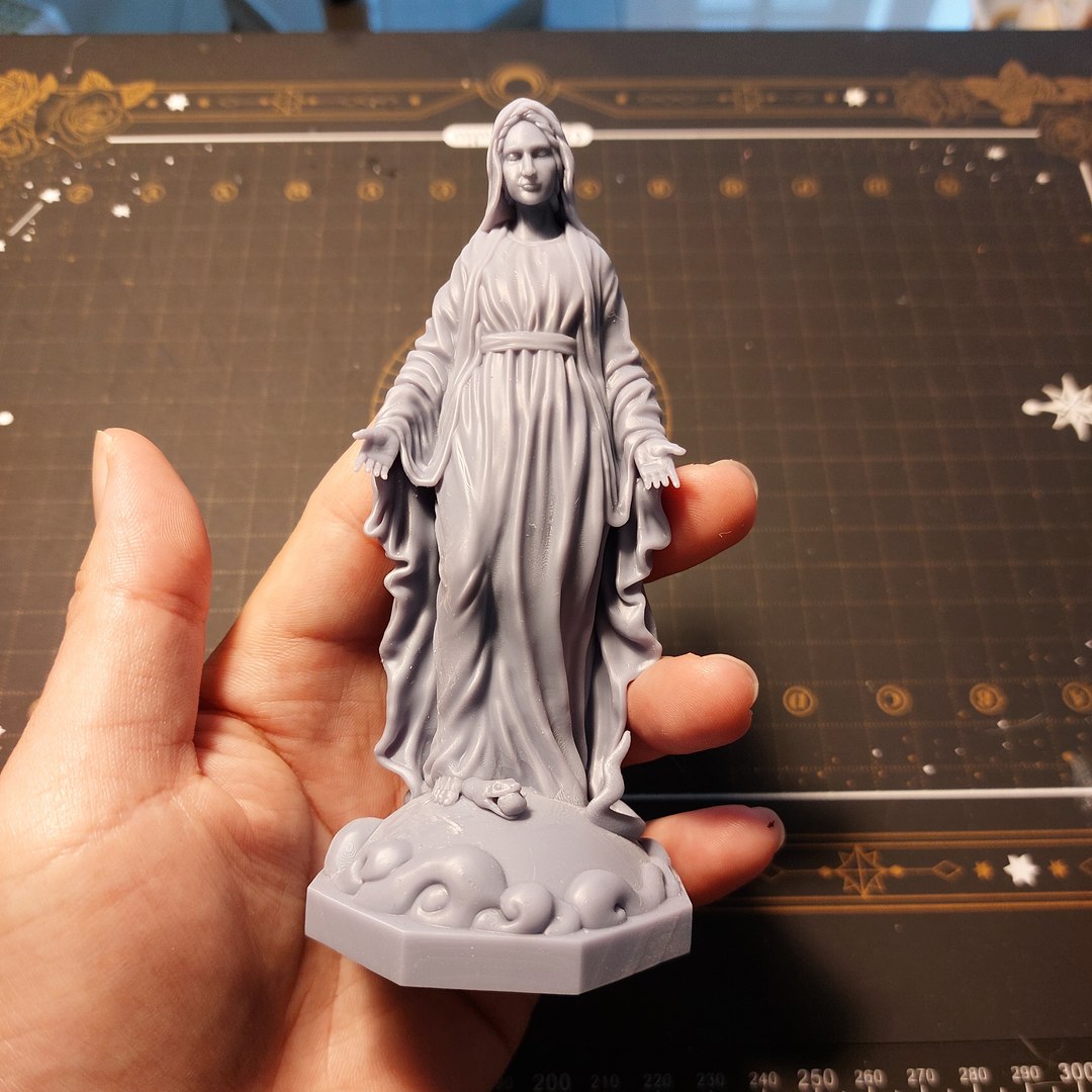 virgin mary print 3D model https://p.turbosquid.com/ts-thumb/vr/XFurAJ/pp/sistermary/jpg/1740305092/1920x1080/fit_q87/312aed9a7d267b0cb2d34fe4043c274aa9c57bec/sistermary.jpg