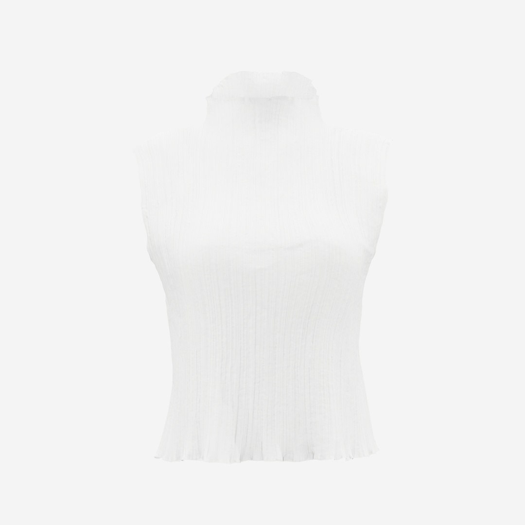 3D 36 clothing decorations model https://p.turbosquid.com/ts-thumb/vt/hXYUyw/YFxVt1xu/polygonalminiatures3dclothingtopfragilewhitetop_00000/jpg/1596380103/1920x1080/fit_q87/3aa6ea406a18143c0c7f113bd0547a1f9081b10a/polygonalminiatures3dclothingtopfragilewhitetop_00000.jpg