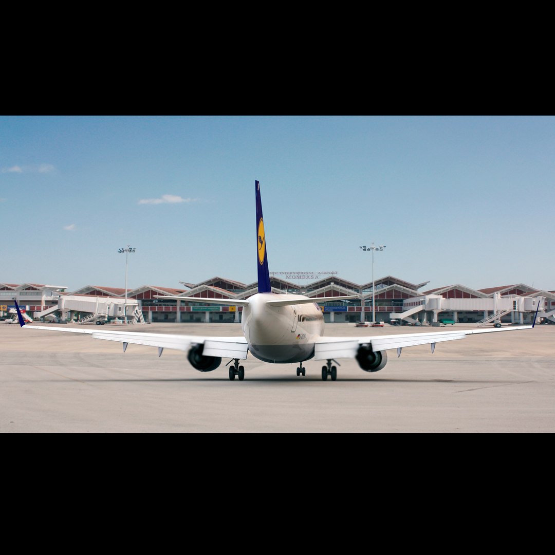 3ds boeing 737 700 https://p.turbosquid.com/ts-thumb/wa/YjtB1E/XZk7bkXM/lft002s/jpg/1363216662/1920x1080/fit_q87/c5abe36bb70df8d1355ec3fea1099a0a8837e110/lft002s.jpg