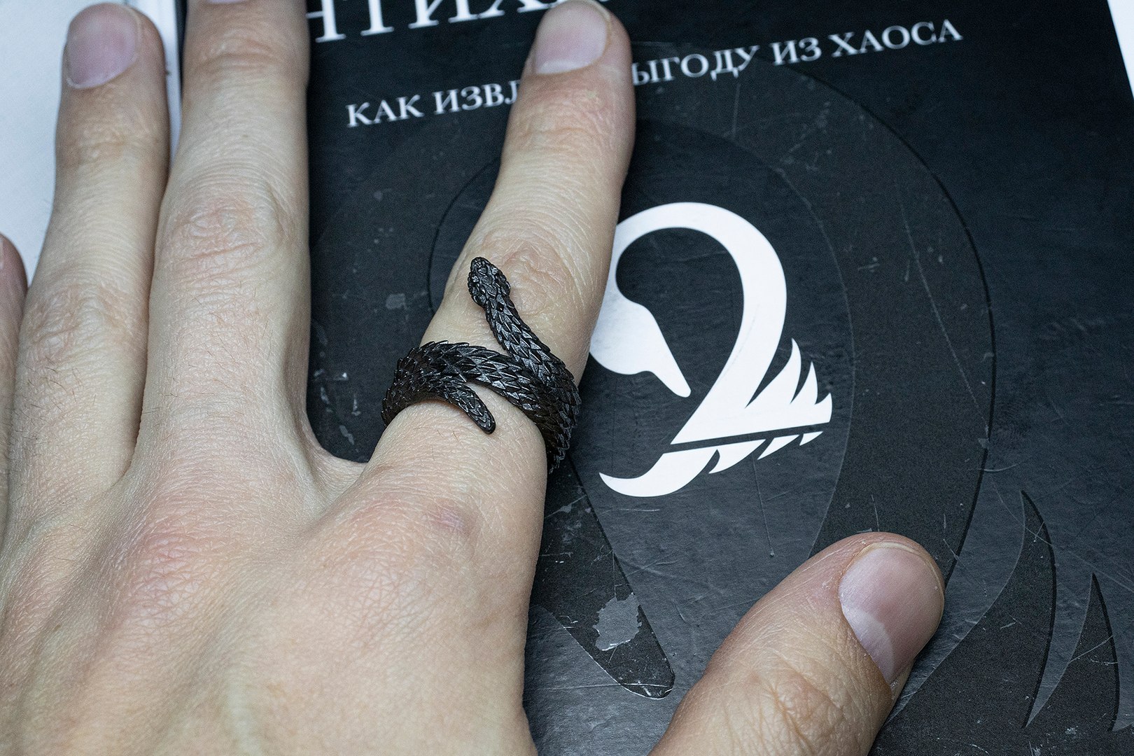 3D model snake ring viper https://p.turbosquid.com/ts-thumb/xz/UvyYVc/Ei/img_2234/jpg/1611690260/1920x1080/fit_q87/820eb35c88965b4523abaa56d5e50299c4a156ce/img_2234.jpg